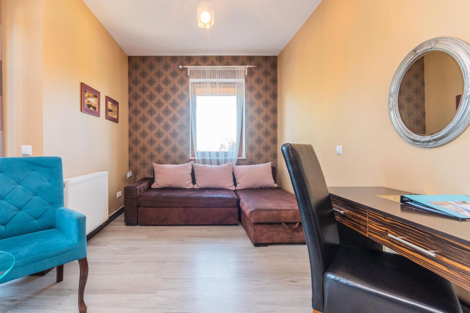 Sztutowo Lazurowy Dwor - Apartamenty Oraz Pokoje Z Basenem I Parkingiem Exterior foto